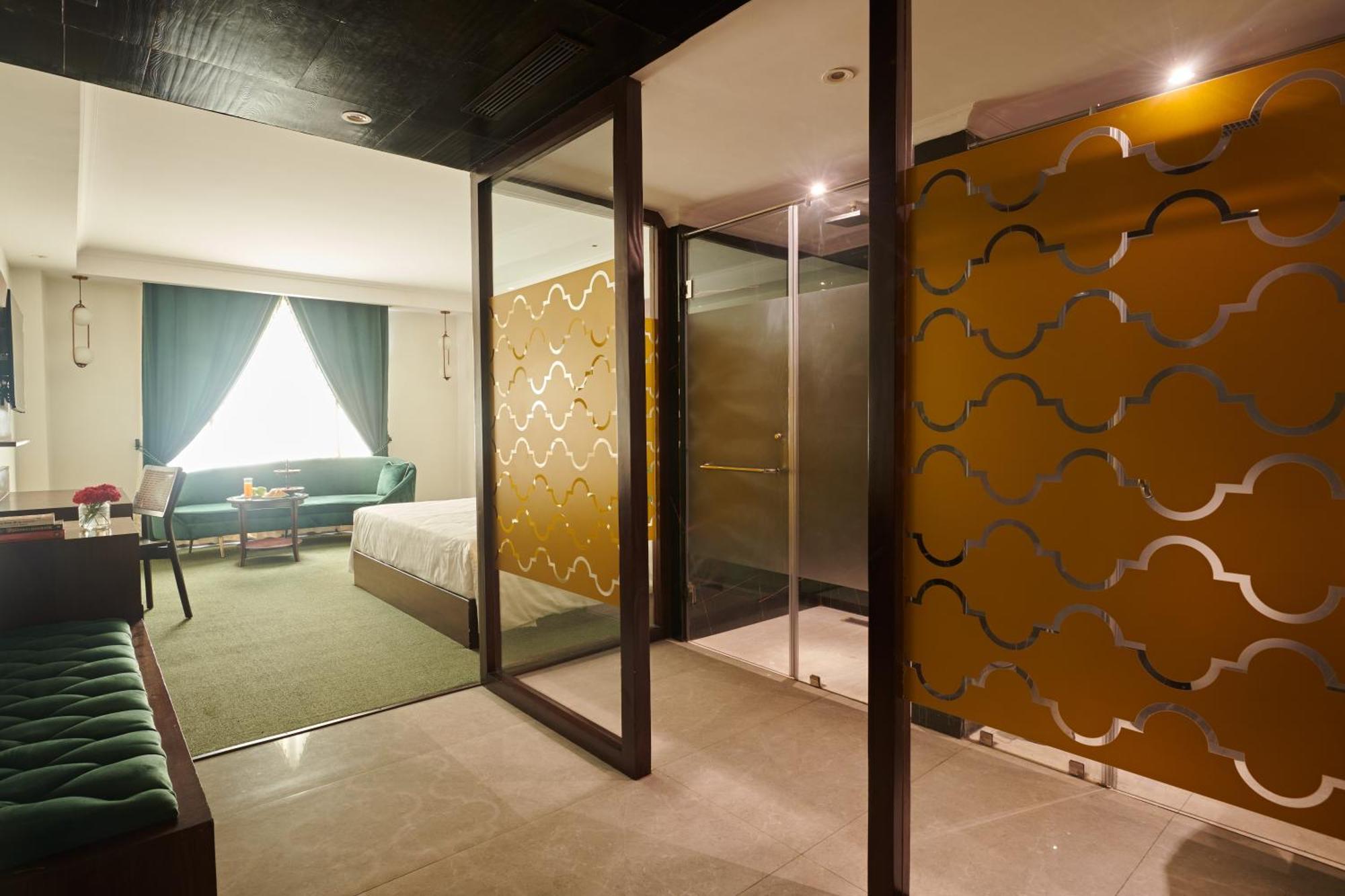Deventure Sarovar Portico Patel Nagar نيودلهي المظهر الخارجي الصورة