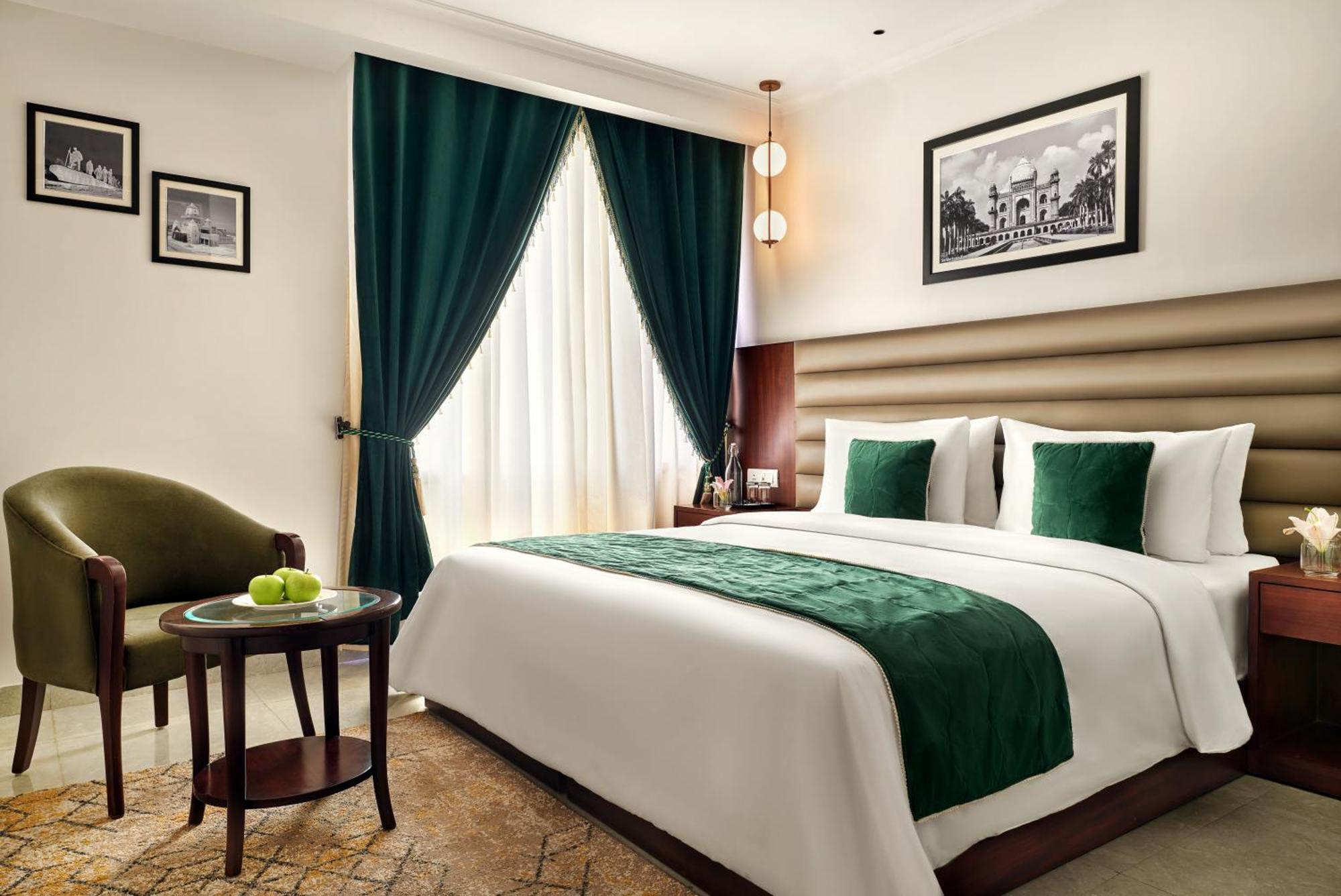 Deventure Sarovar Portico Patel Nagar نيودلهي المظهر الخارجي الصورة