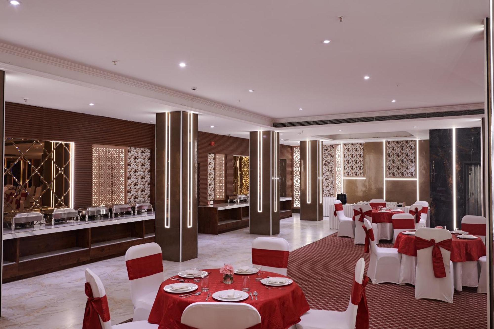 Deventure Sarovar Portico Patel Nagar نيودلهي المظهر الخارجي الصورة